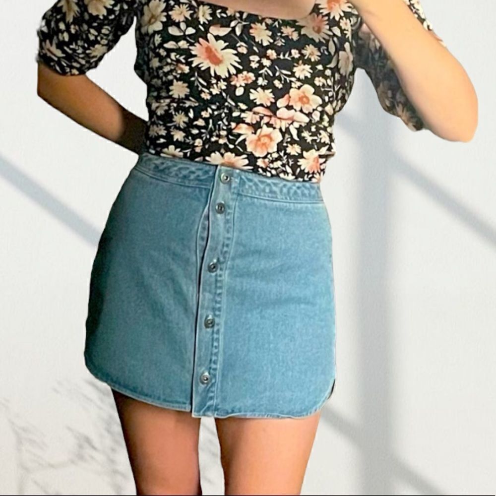BB Dakota Macyn‎ Denim Button Front Skirt Light Wash High Rise 0